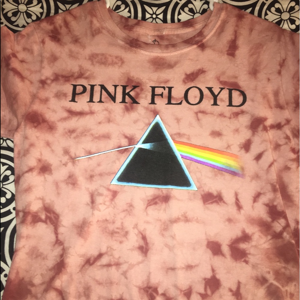 pink floyd graphic tee